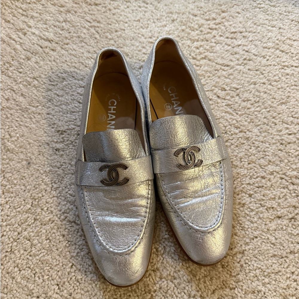 CHANEL Metallic Silver Women's Loafers